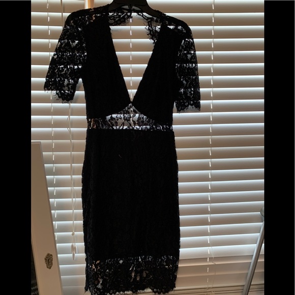 Dress - Picture 2 of 3